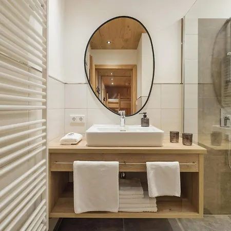 Alpen-nest Apartment